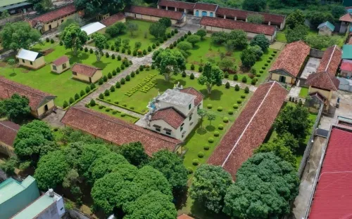 Buôn Ma Thuột: Hành trình về nguồn bên bản hùng ca đất đỏ