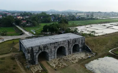Thành Nhà Hồ: Kỹ thuật ghép đá khổng lồ và dấu ấn của một vương triều