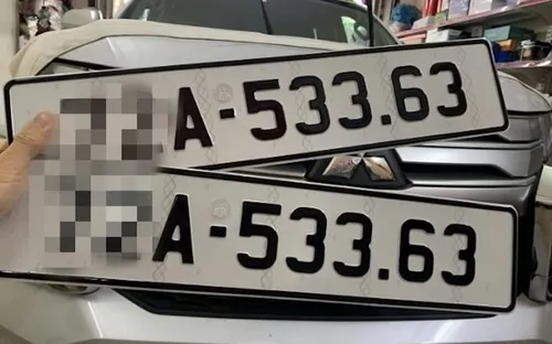 Có được lắp 2 biển số dài cho ô tô? Quy định và lưu ý