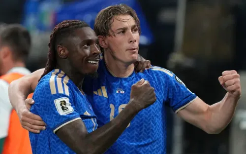 Italy thắng Bắc Ireland 2-0, vào chung kết play-off World Cup 2026