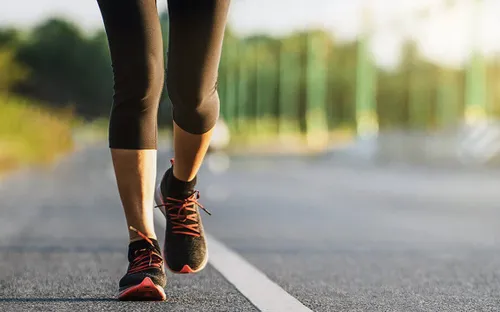 Đi bộ 10.000 bước mỗi ngày đốt bao nhiêu calo?