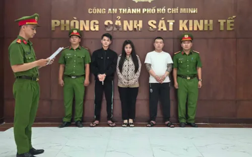Triệt phá đường dây buôn bán "khí cười" giao tận nơi tại TP Hồ Chí Minh