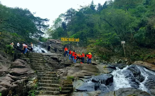 Suối Mỡ: Điểm đến giàu tiềm năng du lịch giữa núi rừng Tây Yên Tử