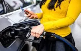 Giảm thuế xăng dầu: Chính sách hỗ trợ sản xuất, ổn định thị trường