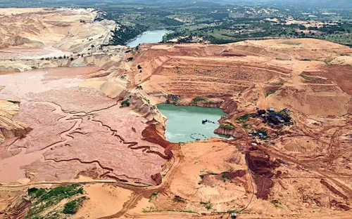 Truy tố 28 bị can trong vụ khai thác, buôn lậu titan tại Tập đoàn Hưng Thịnh