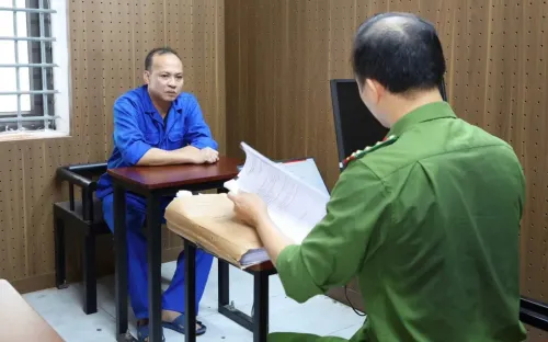 Khởi tố 6 bị can trong đường dây mua bán gần 2 tấn pháo hoa nổ