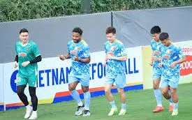 ĐT Việt Nam tăng tốc chuẩn bị, quyết tâm “đòi nợ” Malaysia tại Thiên Trường