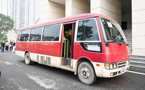 Dẫn giải cựu Thứ trưởng Hoàng Văn Thắng cùng các đồng phạm tới tòa án