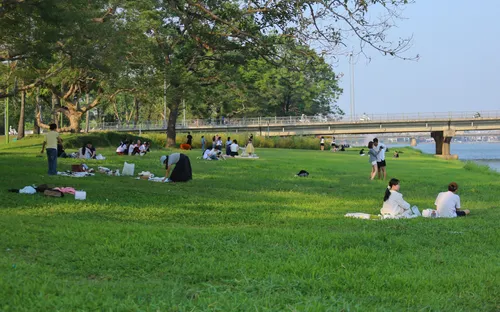 Điểm hẹn check‑in bên bờ sông Hương đang gây sốt