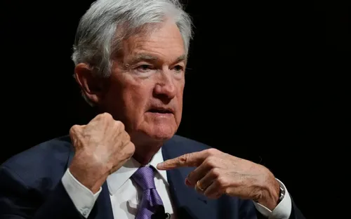 Lời khuyên "ngược dòng" của Chủ tịch Fed dành cho Gen Z: Đừng chỉ chạy theo AI