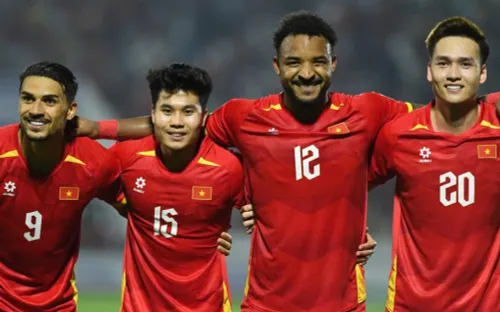 ĐT Việt Nam tụt hạng FIFA do cơ chế cập nhật thời gian thực