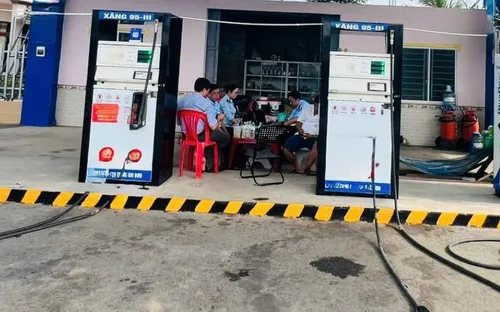 Xử lý doanh nghiệp tự ý điều chỉnh giá bán lẻ xăng, dầu