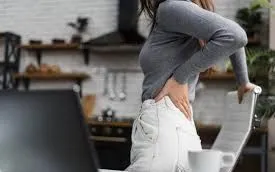 Đau lưng dưới: Không chỉ do căng cơ, có thể là dấu hiệu cảnh báo bệnh nguy hiểm