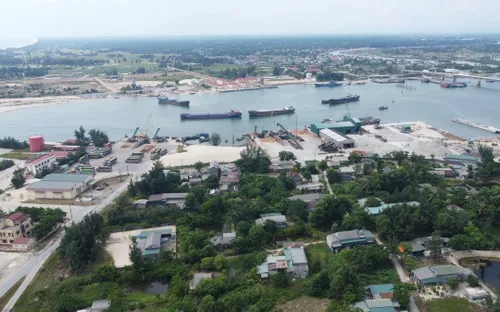 Quảng Trị triển khai các dự án nạo vét vùng nước tại cảng Cửa Việt