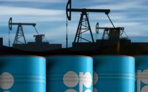OPEC+ tăng hạn ngạch, nguồn cung dầu vẫn gián đoạn nghiêm trọng