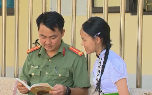 Người cha nuôi đặc biệt và hành trình thắp sáng niềm tin nơi đại ngàn