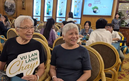 Kiến nghị hạ lãi suất dưới 6%, mở động lực từ “kinh tế bạc” ở TP Hồ Chí Minh