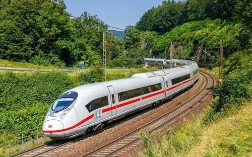 Phân chia Dự án đường sắt tốc độ cao Bắc - Nam thành 17 dự án độc lập