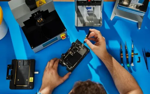 Public Interest Research Group Education Fund: Apple và Lenovo nằm trong nhóm laptop khó sửa nhất năm 2026