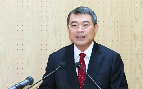 Chiều 9/4, Thủ tướng Lê Minh Hưng trình bày báo cáo kinh tế - xã hội và kế hoạch phát triển giai đoạn mới