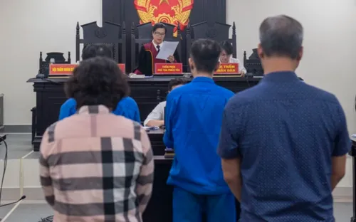 Trả hồ sơ vụ 6 cựu cán bộ phường Thanh Trì nhận hối lộ để điều tra bổ sung hành vi đưa hối lộ