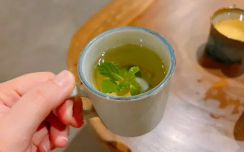 Những thức uống giúp cải thiện giấc ngủ tự nhiên, dễ áp dụng mỗi ngày