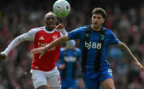 Arsenal thua sốc Bournemouth, cuộc đua vô địch Ngoại hạng Anh thêm căng thẳng