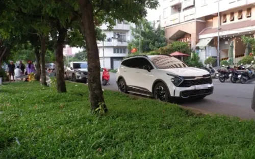 Mâu thuẫn sau cuộc nhậu, người phụ nữ quay lại đâm bạn trai tử vong