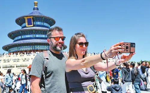 Chính sách miễn thị thực trở thành “đòn bẩy vàng” hút khách quốc tế đến Trung Quốc