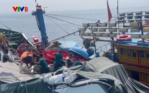 Hải đội Dân quân trật tự Đà Nẵng kịp thời cứu hộ tàu cá ngư dân gặp nạn