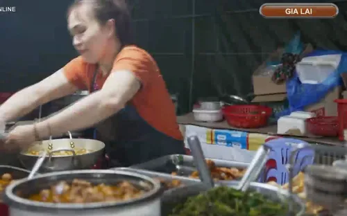 Cơm cảng Quy Nhơn: Nét văn hóa ẩm thực đêm độc đáo tại Gia Lai