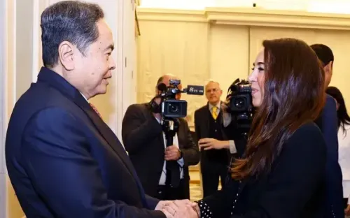 Chủ tịch Quốc hội đề nghị Italy miễn thị thực cho công dân Việt Nam