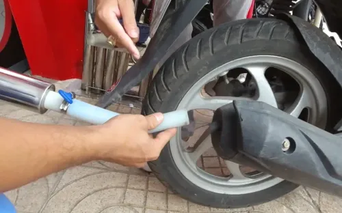 Đề xuất miễn kiểm định khí thải lần đầu với xe máy dưới 5 năm