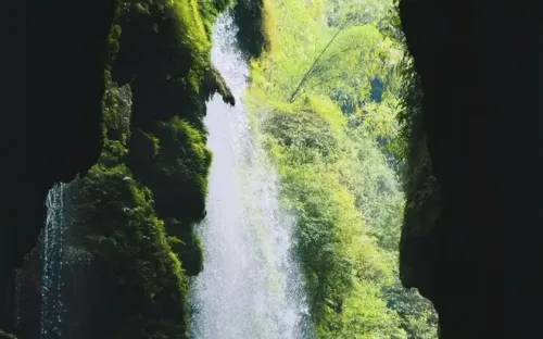 Xử lý tình trạng đưa khách trải nghiệm trái phép tại thác Nậm Lang