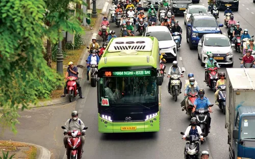 Miễn phí xe buýt và vấn đề thay đổi hành vi giao thông tại TP. Hồ Chí Minh