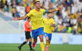 Ronaldo cùng Al Nassr áp sát ngôi vô địch Saudi Pro League 2025-2026
