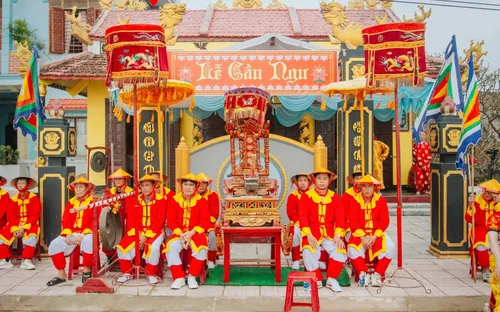 Dấu ấn văn hóa biển trong đời sống tâm linh của cư dân vạn chài miền Trung