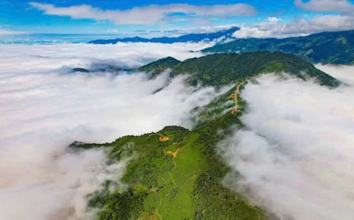 Du lịch Trekking: Chinh phục những cung đường mây trên đỉnh Tà Xùa