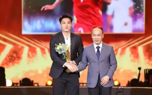 U22 Việt Nam và Nguyễn Đình Bắc tỏa sáng tại Giải Cống hiến 2026