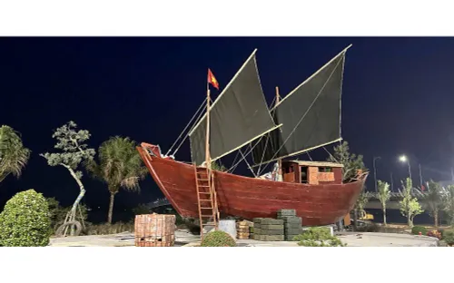 Bến phà Gianh: Biểu tượng kiên cường giữa “tọa độ lửa”