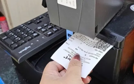 Cục Thuế: Không yêu cầu hộ kinh doanh doanh thu thấp dừng hóa đơn điện tử