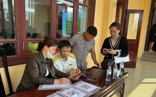 Đề xuất linh hoạt ngưỡng doanh thu miễn thuế cho hộ, cá nhân kinh doanh