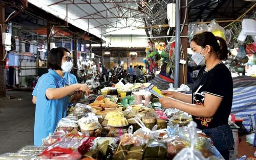 Đề xuất nâng ngưỡng miễn thuế lên 2 tỉ đồng: Có phù hợp thực tế hộ kinh doanh?
