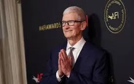 Tim Cook rời ghế CEO Apple sau 15 năm, để lại di sản tăng trưởng và ổn định