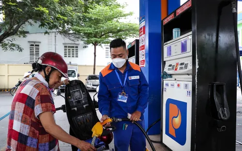 Giá xăng dầu hôm nay (22-4): Giá xăng dầu trong nước đồng loạt giảm