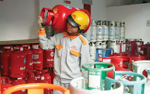 Cắt giảm ngành, nghề kinh doanh có điều kiện: Trả lời được câu hỏi giảm bao nhiêu thời gian, chi phí tuân thủ