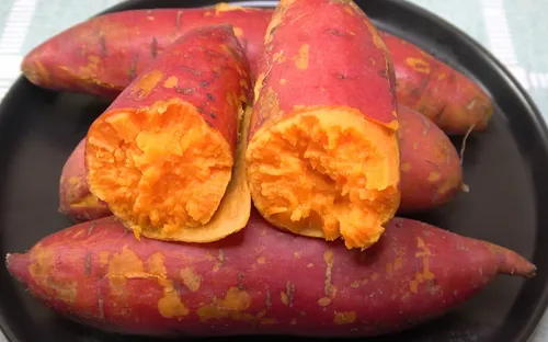 Khoai lang giúp giảm mỡ bụng, ổn định đường huyết nhờ giàu chất xơ và dưỡng chất