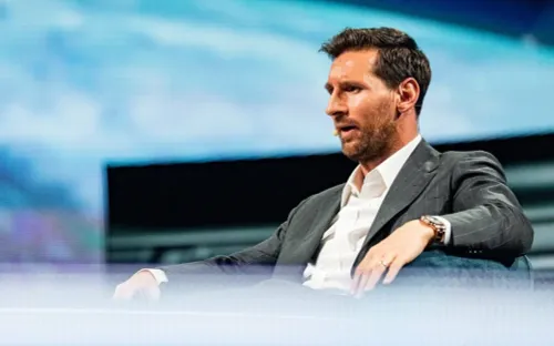 Messi vướng kiện tụng trước thềm World Cup, tuyển Argentina đối mặt áp lực lớn