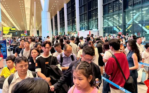 ‘Thế hệ sợ mất phần’: Một cách gọi vội vàng hay tấm gương phản chiếu xã hội?