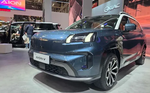 Người dùng vẫn e dè với xe điện: Rào cản nào cần tháo gỡ?